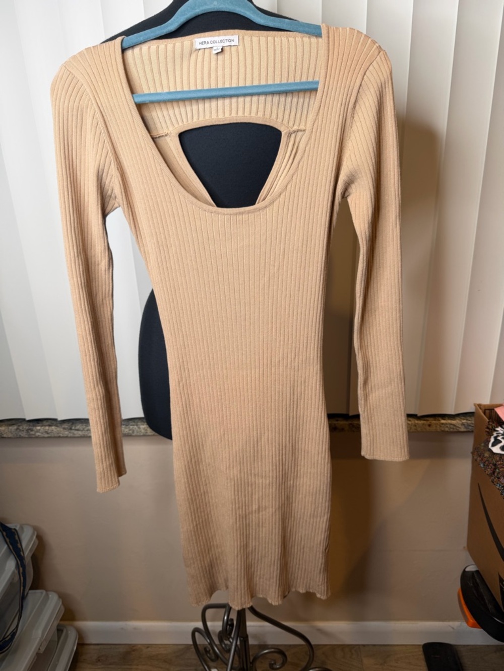 HERA COLLECTION Bodycon Criss Cross  Bodycon Tan Dress Cocktail Size Large